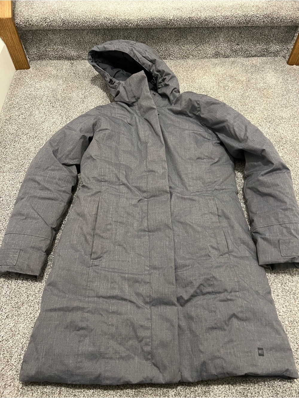 MEC Women's Long Hooded Puffer Coat - Heather Gray